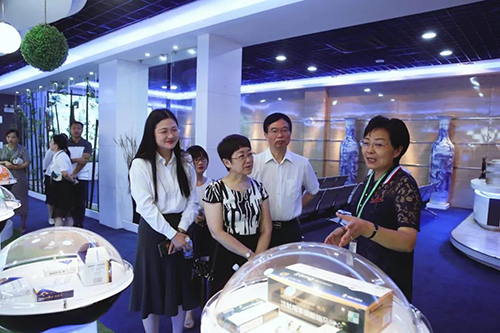 宜昌人福與美迪西舉行研發戰略合作交流會