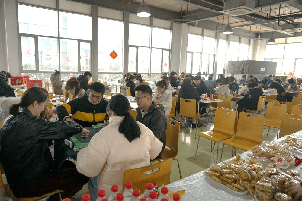 在春節(jié) “樂七天” 活動中，美迪西給留滬過春節(jié)的員工準備了豐富多彩的活動