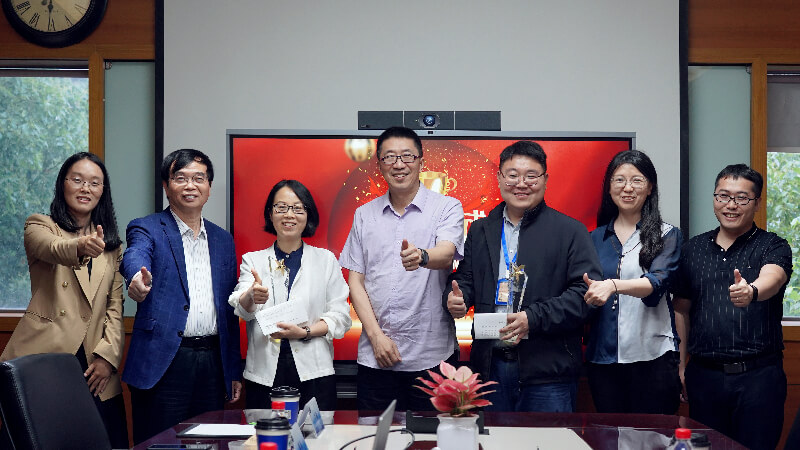 匠心研藥，答好客戶滿意卷 | 京新藥業(yè)授予美迪西DMPK團隊、新藥注冊部“突出貢獻團隊獎”殊榮 