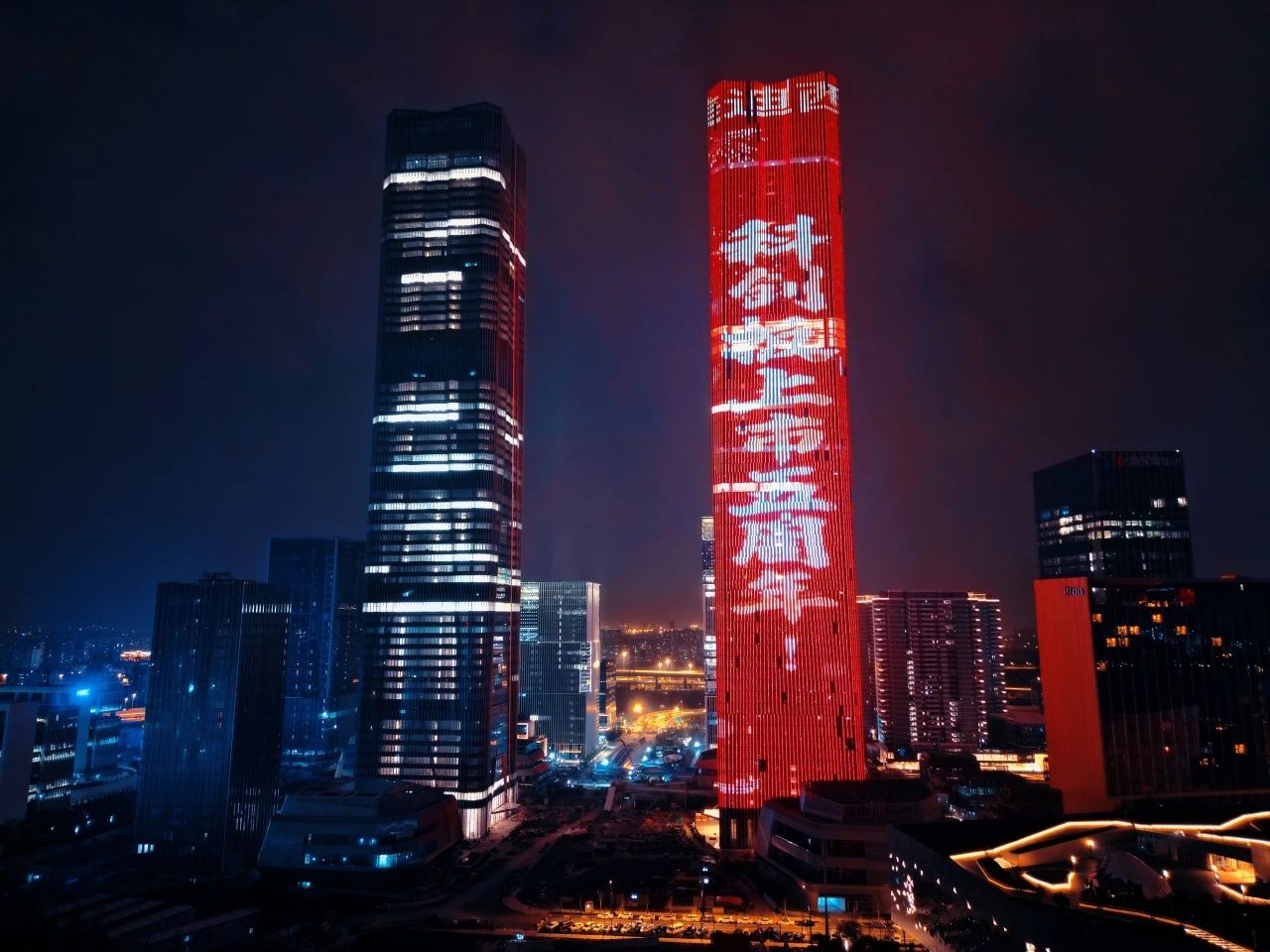 點(diǎn)亮張江！獻(xiàn)禮美迪西成立20周年暨上市五周年（內(nèi)附最新宣傳片）